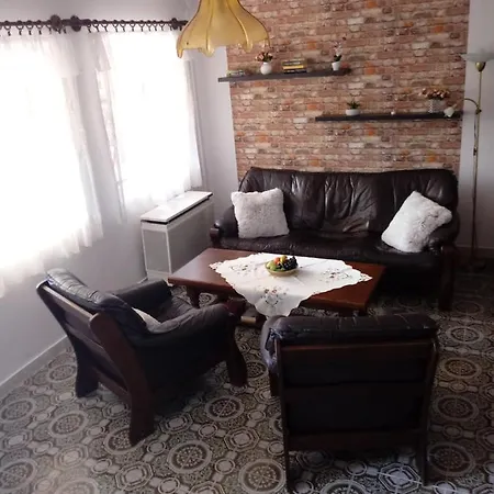 Csokonyavisontai Napsugar Vendeghaz Casa de Férias